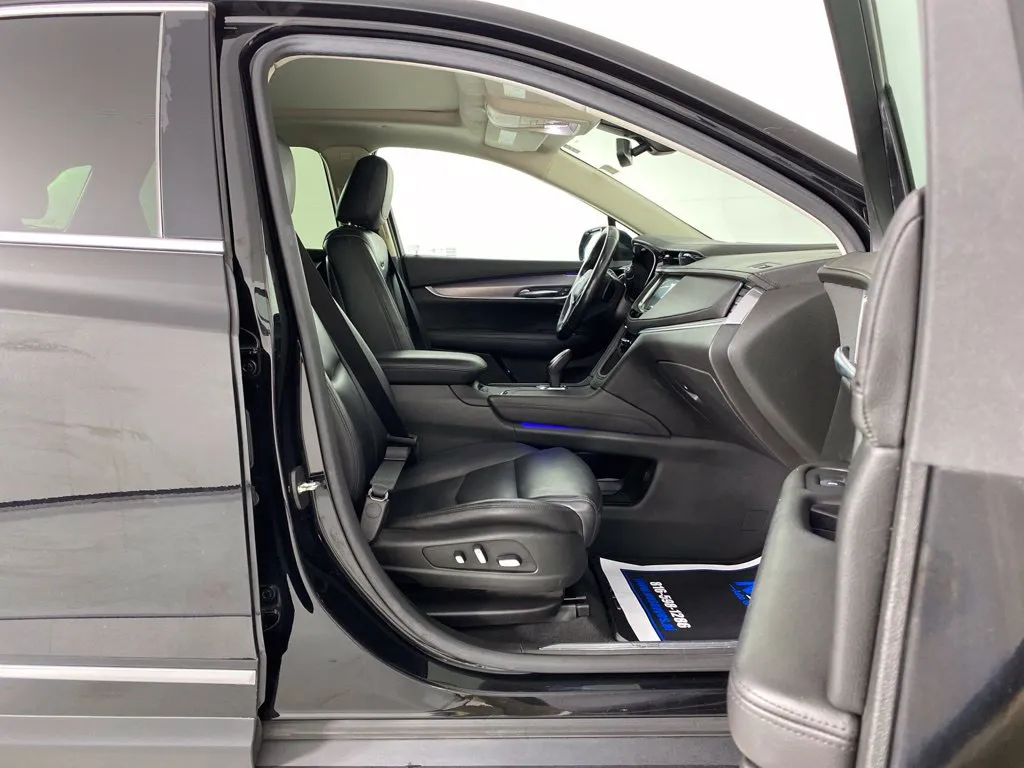 Cadillac XT5 photo 42