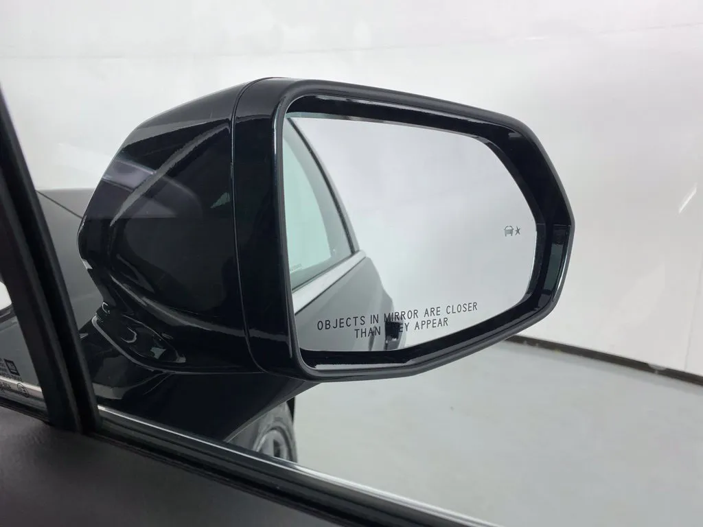 Cadillac XT5 photo 9