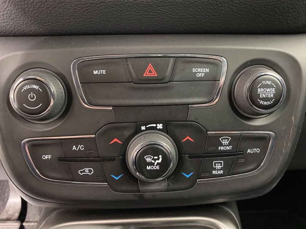 Jeep Compass photo 26
