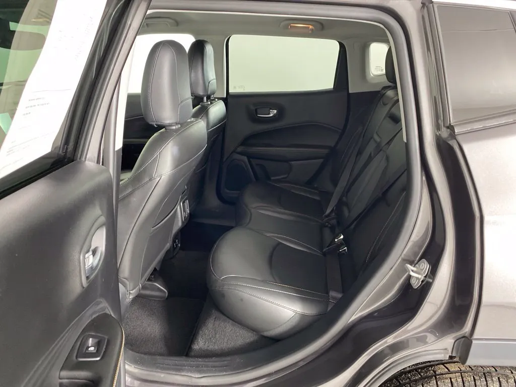 Jeep Compass photo 40