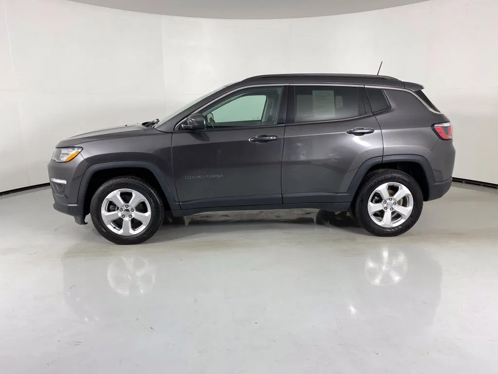 Jeep Compass photo 4