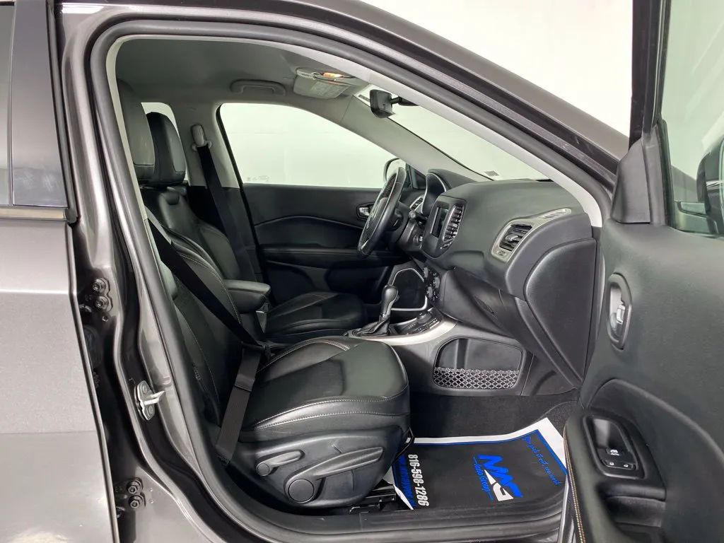 Jeep Compass photo 49