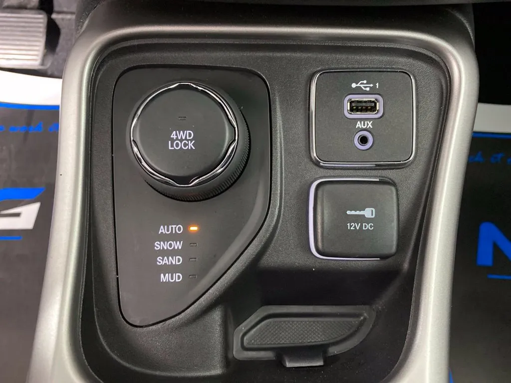 Jeep Compass photo 27