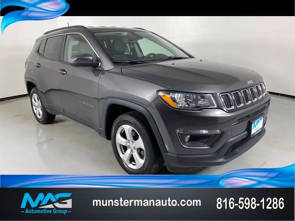Gray 2019 Jeep Compass Latitude for sale in Blue Springs, MO