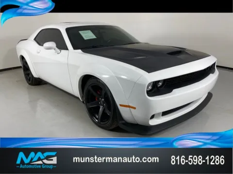 White 2018 Dodge Challenger R/T for sale in Blue Springs, MO