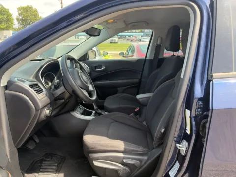 More photos of 2017 Jeep Compass Sport at MAG Auto - Munsterman Automotive Group, MO