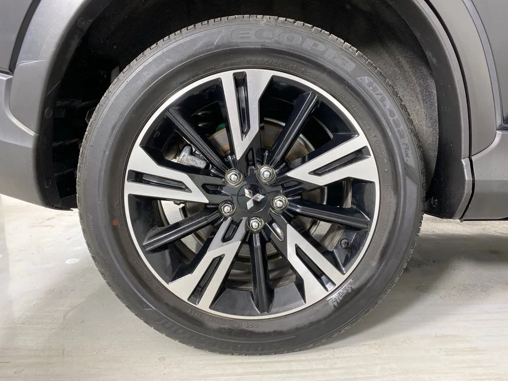 Mitsubishi Eclipse Cross photo 10