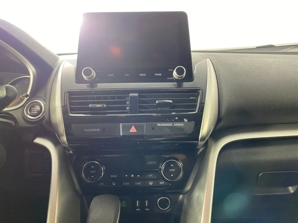 Mitsubishi Eclipse Cross photo 18