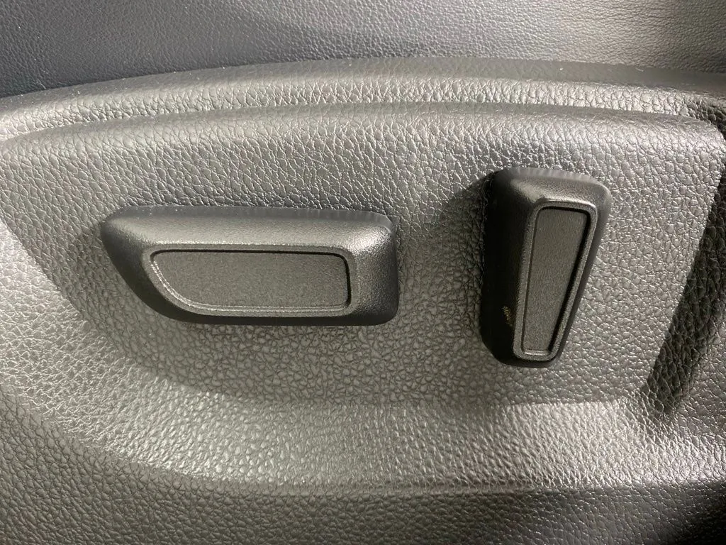 Mitsubishi Eclipse Cross photo 13