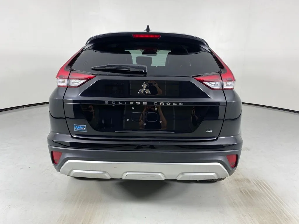 Mitsubishi Eclipse Cross photo 6