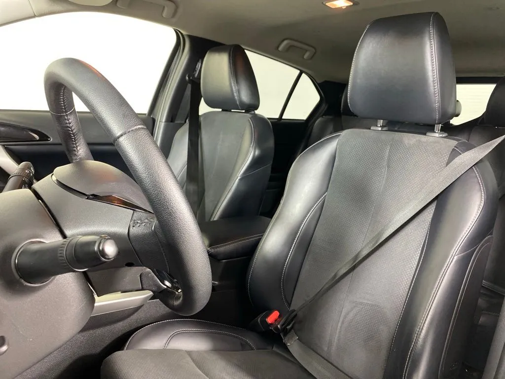 Mitsubishi Eclipse Cross photo 16