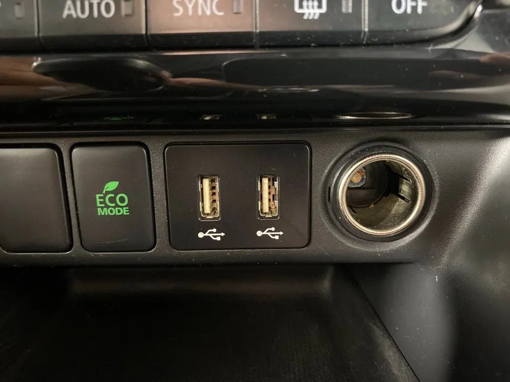 Mitsubishi Eclipse Cross photo 26