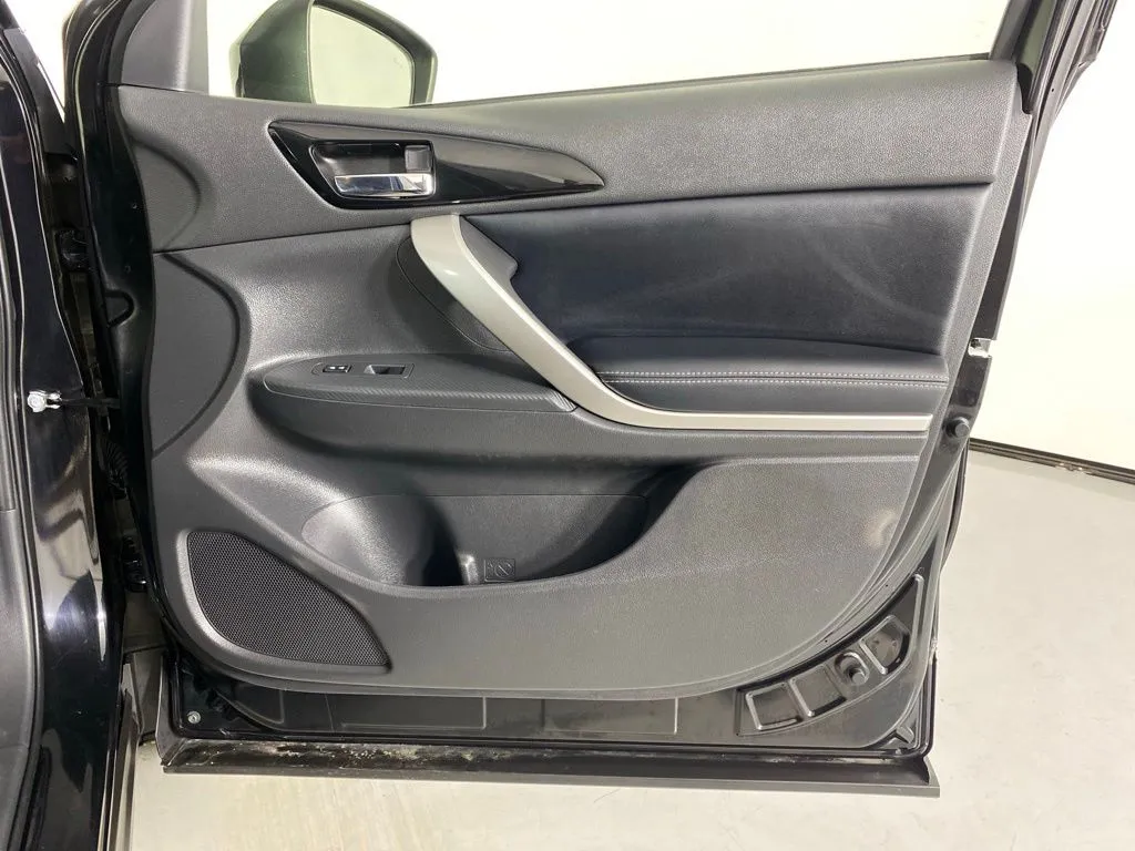 Mitsubishi Eclipse Cross photo 41