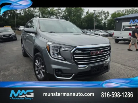 Gray 2023 GMC Terrain SLT for sale in Blue Springs, MO