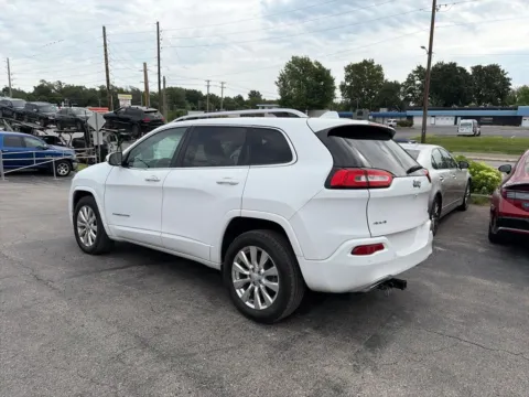 Another view of 2018 Jeep Cherokee Overland for sale in Blue Springs, MO at MAG Auto - Munsterman Automotive Group