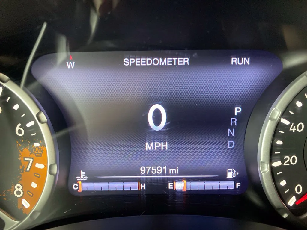 Jeep Renegade photo 26