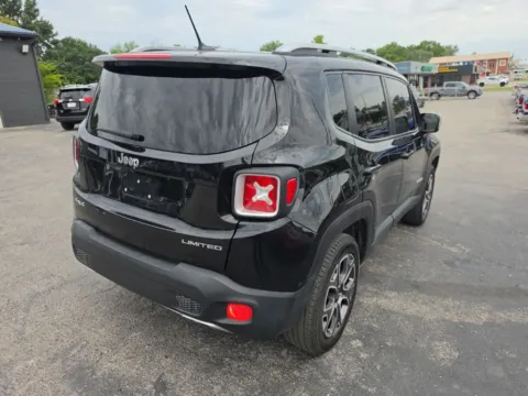 More photos of 2015 Jeep Renegade Limited at MAG Auto - Munsterman Automotive Group, MO