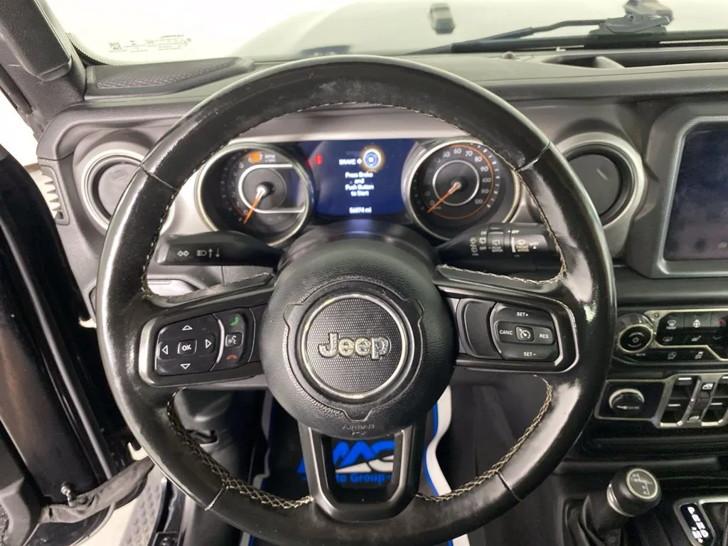 Jeep Wrangler photo 35