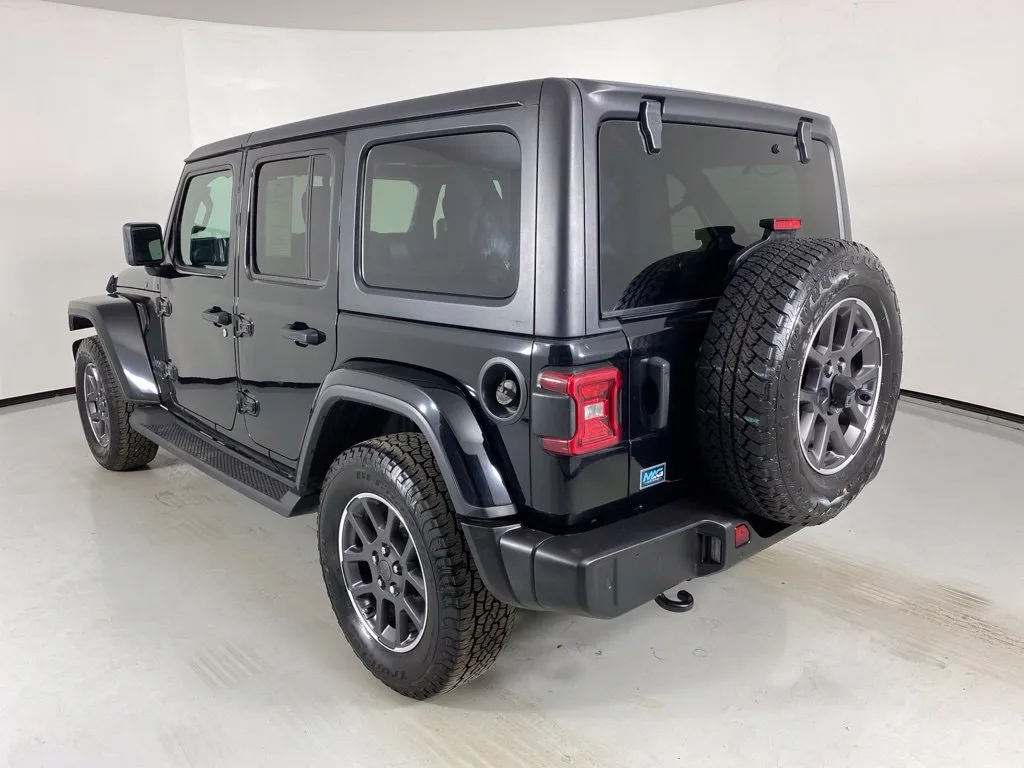 Jeep Wrangler photo 5