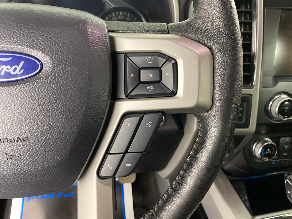 Ford F-150 photo 32