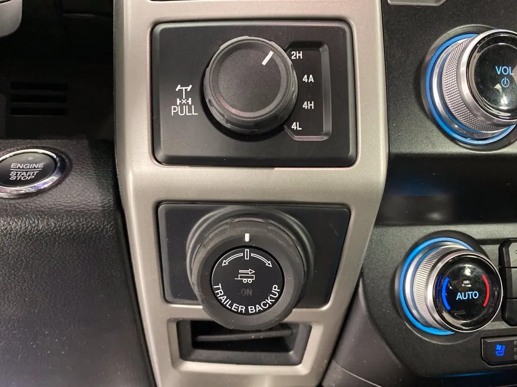Ford F-150 photo 26
