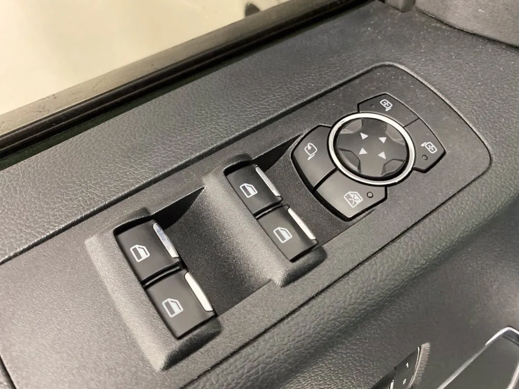 Ford F-150 photo 17
