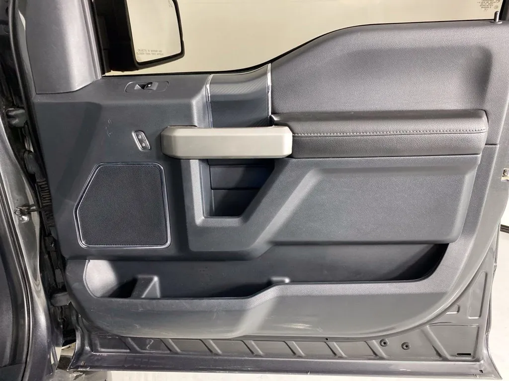 Ford F-150 photo 45