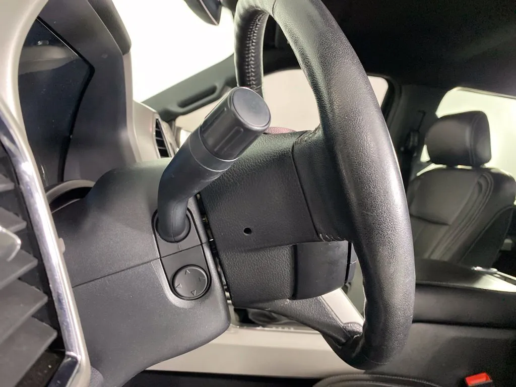 Ford F-150 photo 36