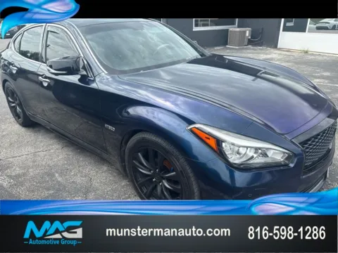 Blue 2015 INFINITI Q70 Hybrid for sale in Blue Springs, MO