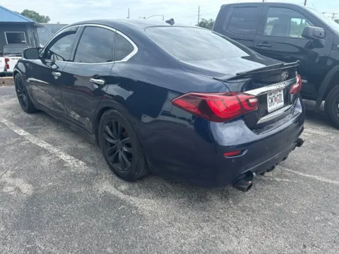 Another view of 2015 INFINITI Q70 Hybrid for sale in Blue Springs, MO at MAG Auto - Munsterman Automotive Group