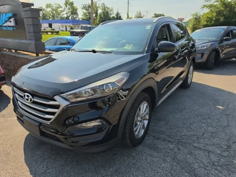 Photos of 2018 Hyundai Tucson SEL for sale in Blue Springs, MO at MAG Auto - Munsterman Automotive Group
