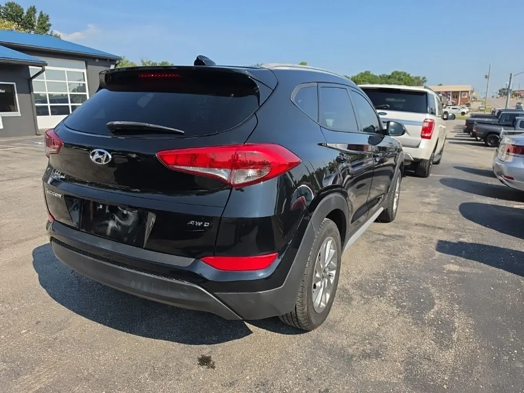 Hyundai Tucson photo 4