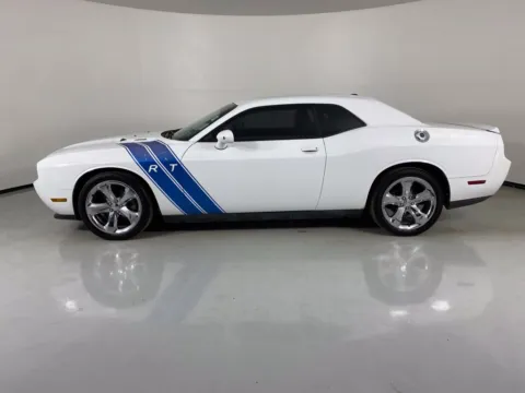 More photos of 2014 Dodge Challenger R/T at MAG Auto - Munsterman Automotive Group, MO