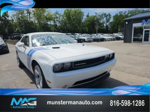 White 2014 Dodge Challenger R/T for sale in Blue Springs, MO