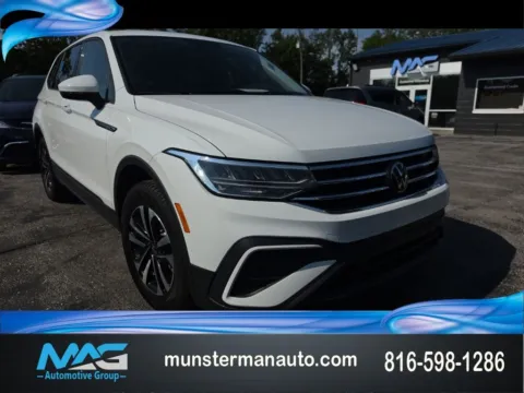 White 2023 Volkswagen Tiguan 2.0T S for sale in Blue Springs, MO