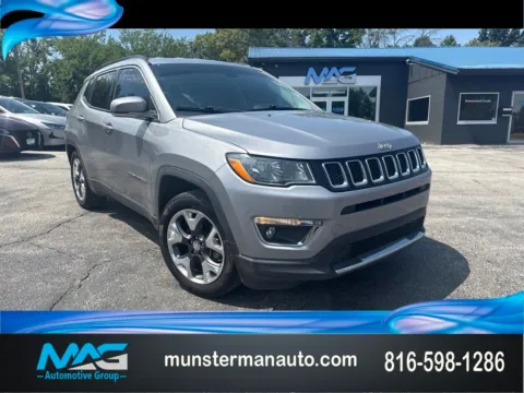 Silver 2019 Jeep Compass Limited for sale in Blue Springs, MO