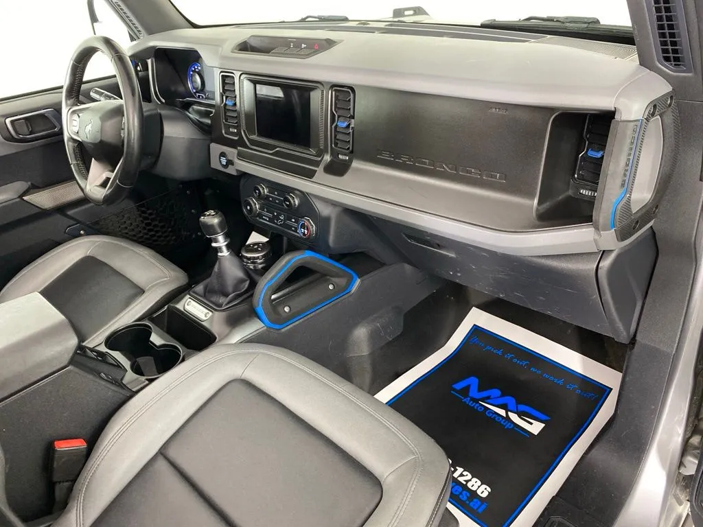 Ford Bronco photo 41