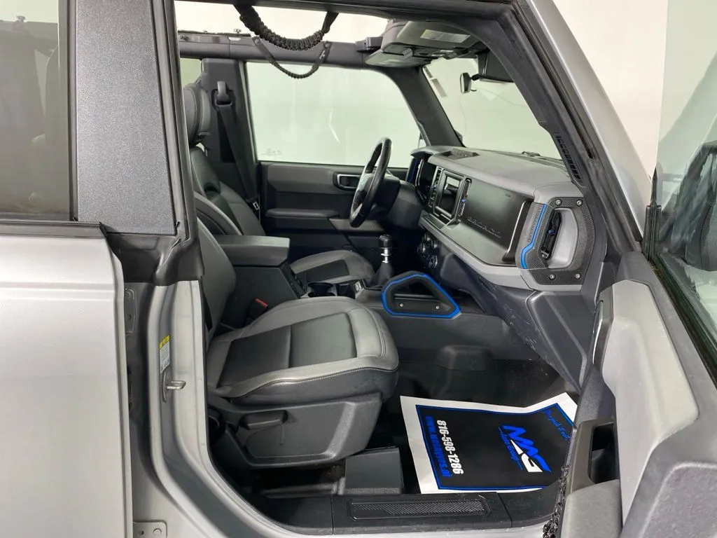 Ford Bronco photo 40