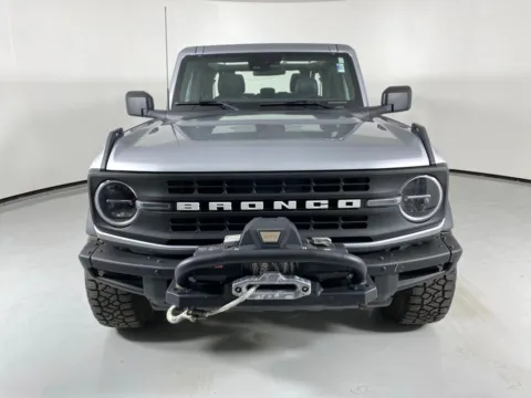 Photos of 2022 Ford Bronco Black Diamond for sale in Blue Springs, MO at MAG Auto - Munsterman Automotive Group