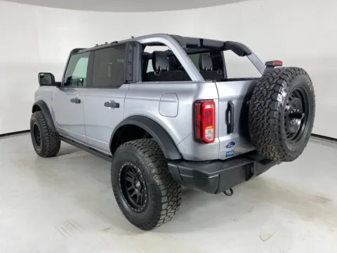 More photos of 2022 Ford Bronco Black Diamond at MAG Auto - Munsterman Automotive Group, MO