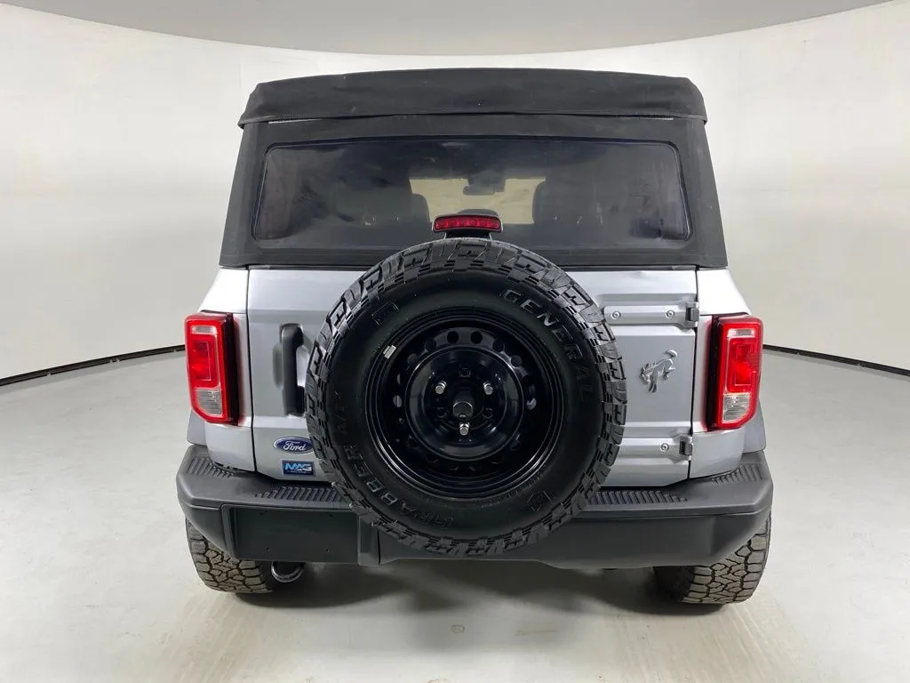 Ford Bronco photo 48