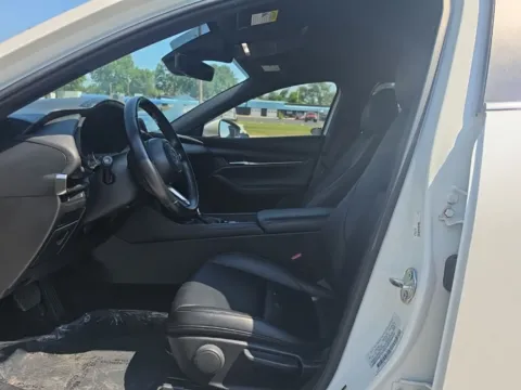 More photos of 2019 Mazda Mazda3 at MAG Auto - Munsterman Automotive Group, MO