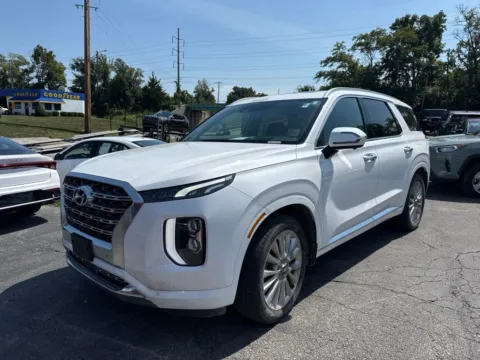 Photos of 2020 Hyundai Palisade Limited for sale in Blue Springs, MO at MAG Auto - Munsterman Automotive Group