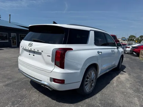 More photos of 2020 Hyundai Palisade Limited at MAG Auto - Munsterman Automotive Group, MO