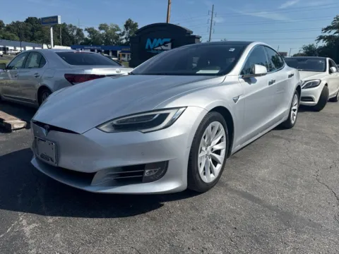 Photos of 2017 Tesla Model S 90D for sale in Blue Springs, MO at MAG Auto - Munsterman Automotive Group