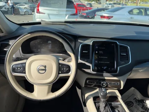 More photos of 2018 Volvo XC90 T6 Momentum at MAG Auto - Munsterman Automotive Group, MO
