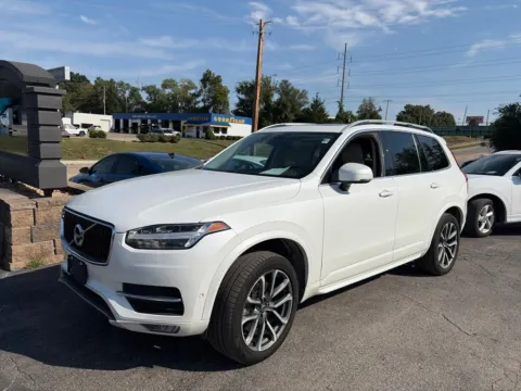 Photos of 2018 Volvo XC90 T6 Momentum for sale in Blue Springs, MO at MAG Auto - Munsterman Automotive Group
