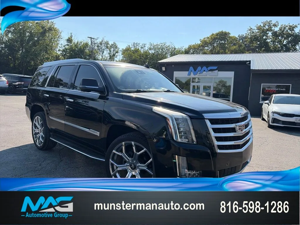 Black 2017 Cadillac Escalade Luxury for sale in Blue Springs, MO