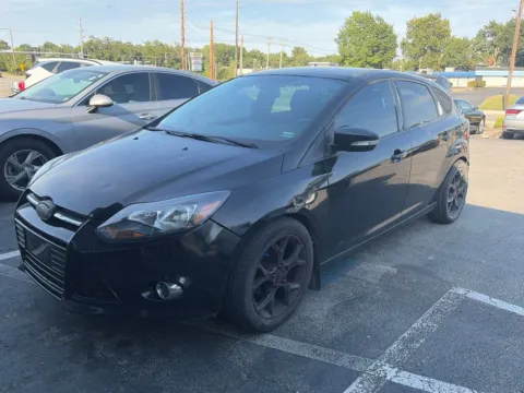 Photos of 2014 Ford Focus SE for sale in Blue Springs, MO at MAG Auto - Munsterman Automotive Group