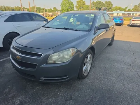 Photos of 2009 Chevrolet Malibu LS for sale in Blue Springs, MO at MAG Auto - Munsterman Automotive Group